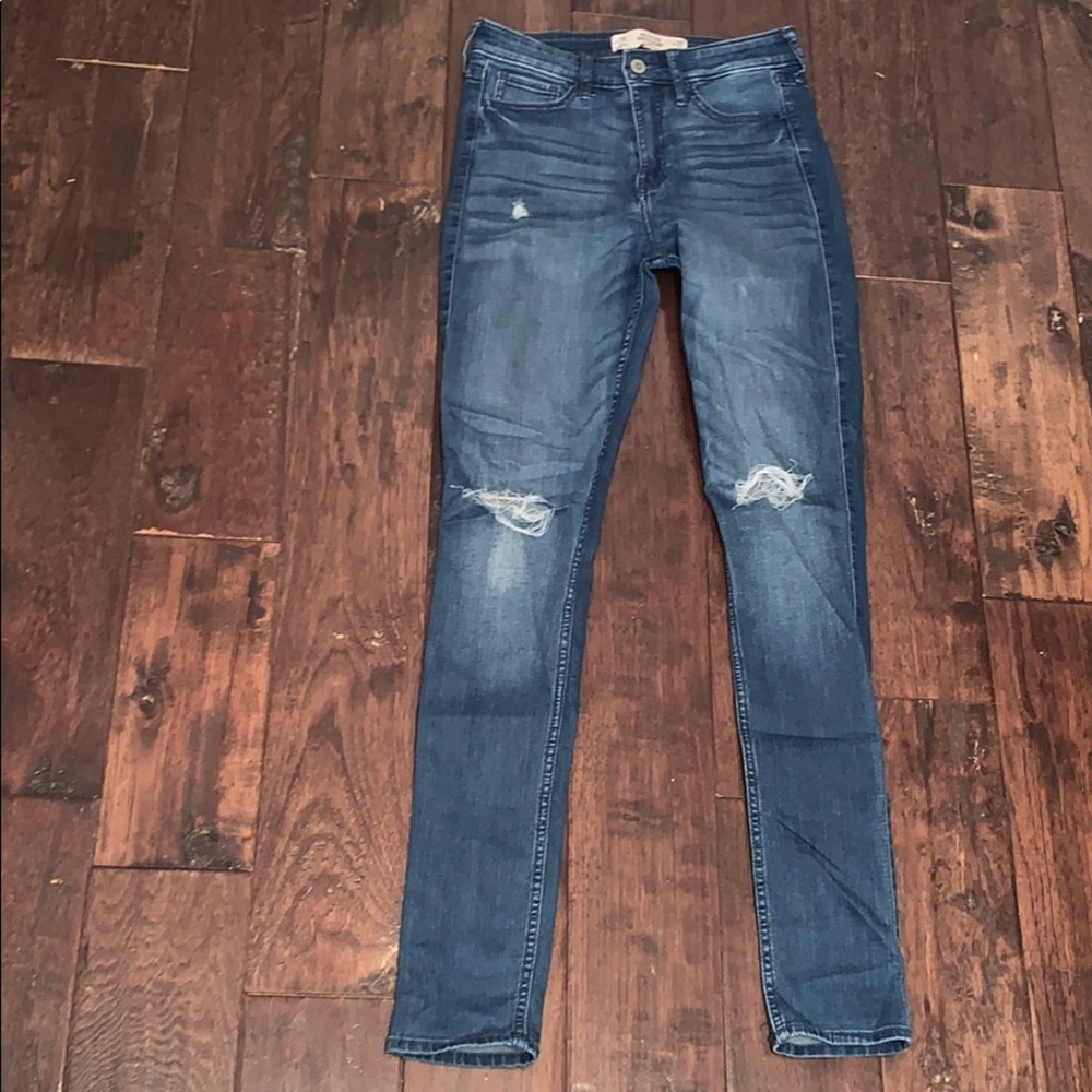 Hollister Super Skinny Jeans